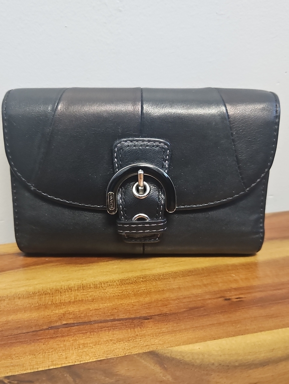 Vintage Coach Soho Black Leather Buckle Flap Wallet Y2K Minimalist 90s